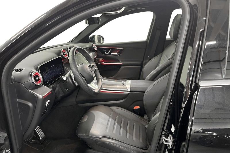 Mercedes GLC300 bild 8