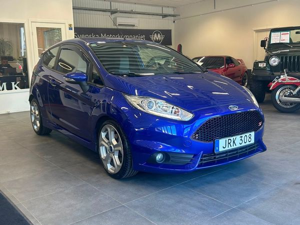 Ford Fiesta ST 3-door Sportstolar Farthållare Isofix Nybesiktad - 2016