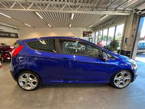 Ford Fiesta bild 9