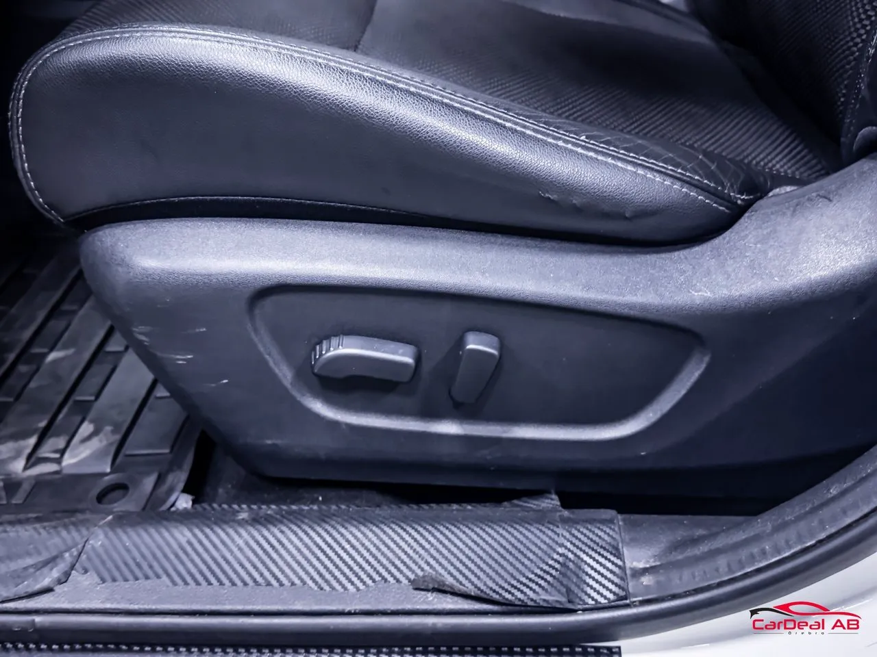 Vehicle image 31
