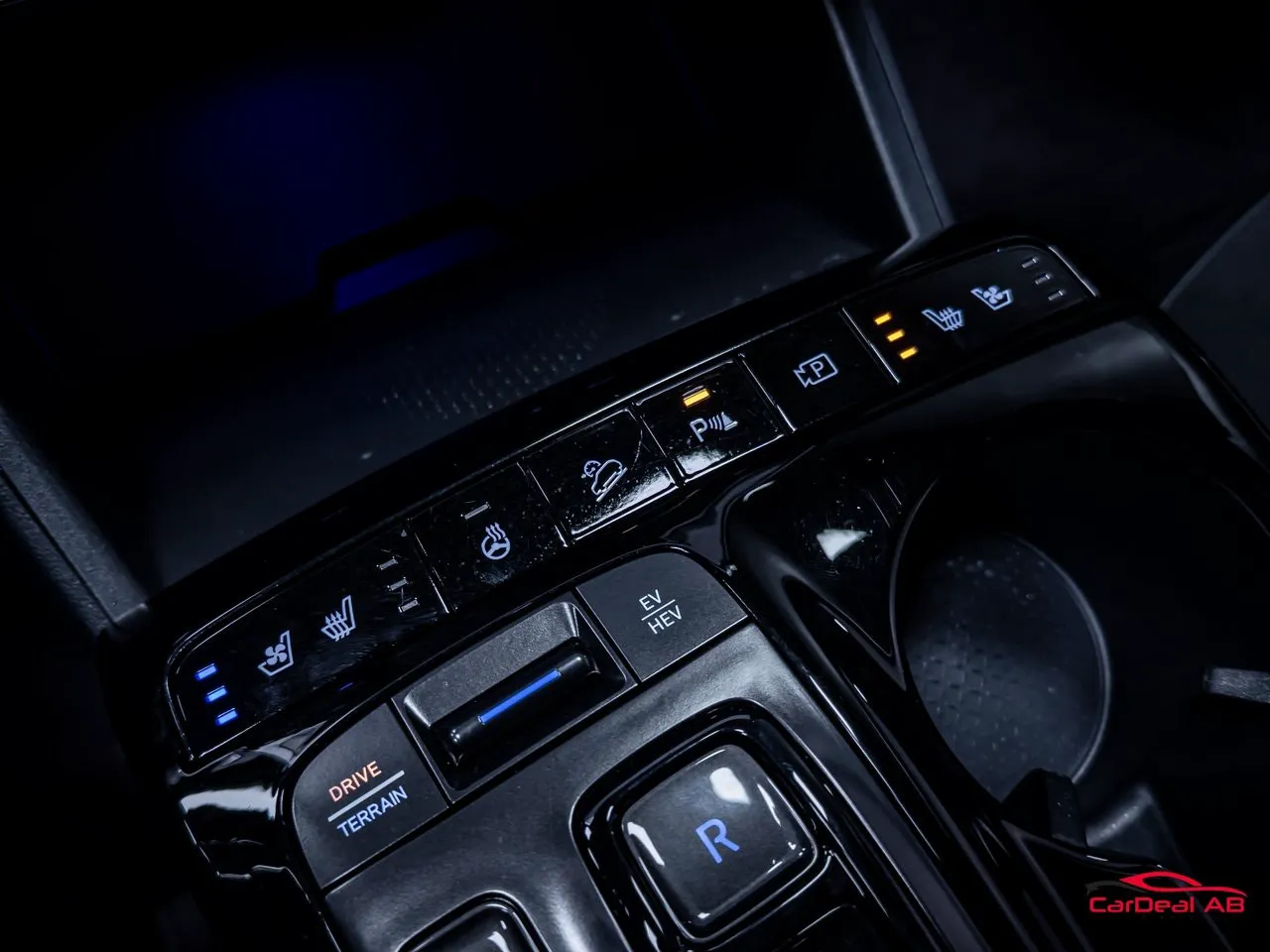 Vehicle image 30