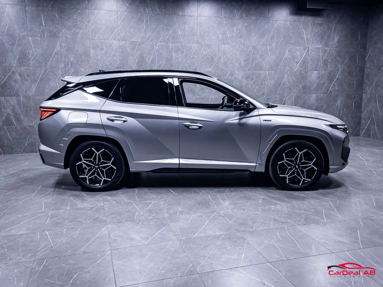 Vehicle image 7