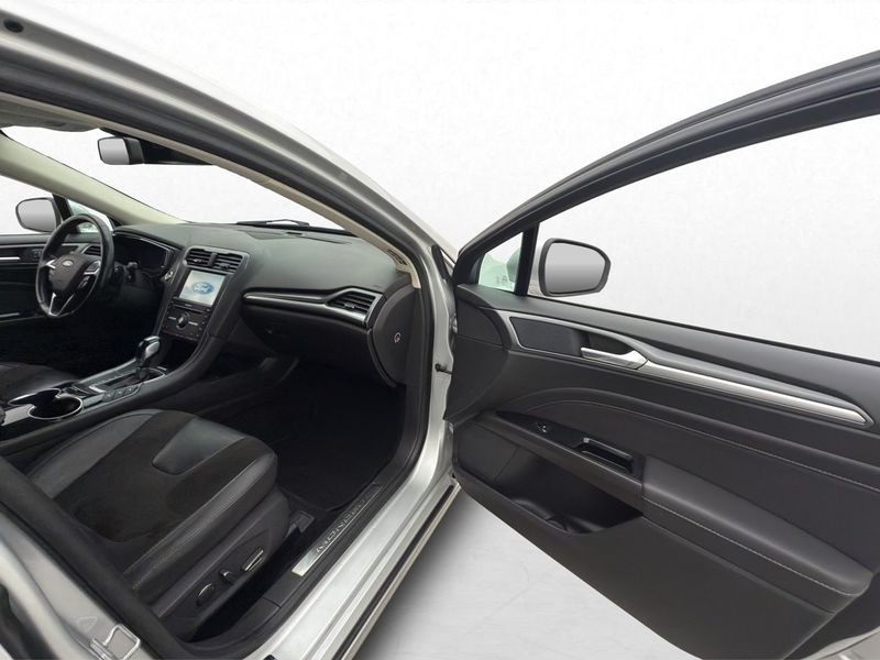 Ford Mondeo bild 23