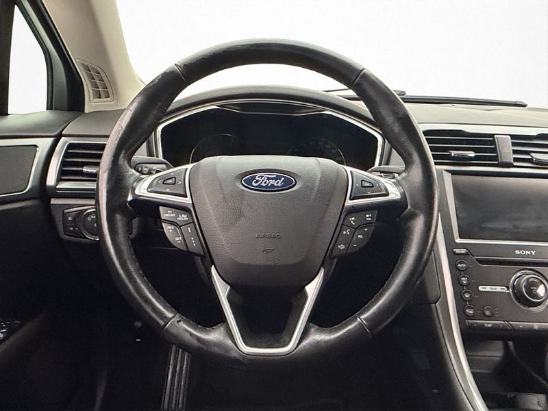 Ford Mondeo bild 12