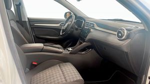 MG ZS EV bild 3