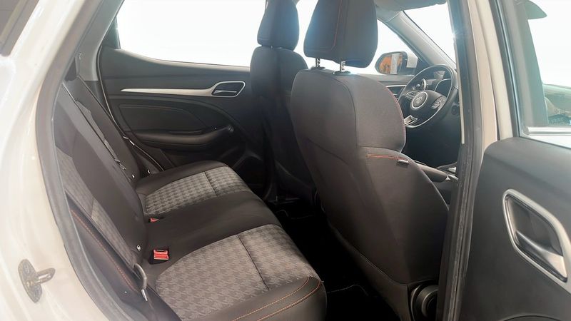 MG ZS EV bild 5
