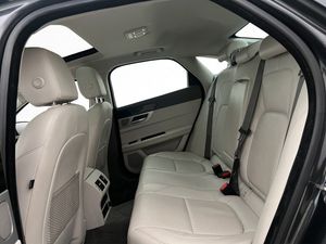 Jaguar XF bild 14