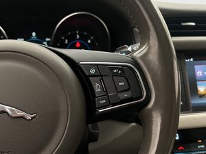 Jaguar XF bild 18