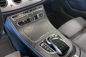 Mercedes E300 bild 12