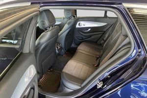 Mercedes E300 bild 9
