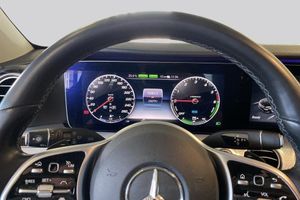 Mercedes E300 bild 10