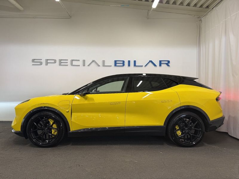 Lotus Eletre bild 2