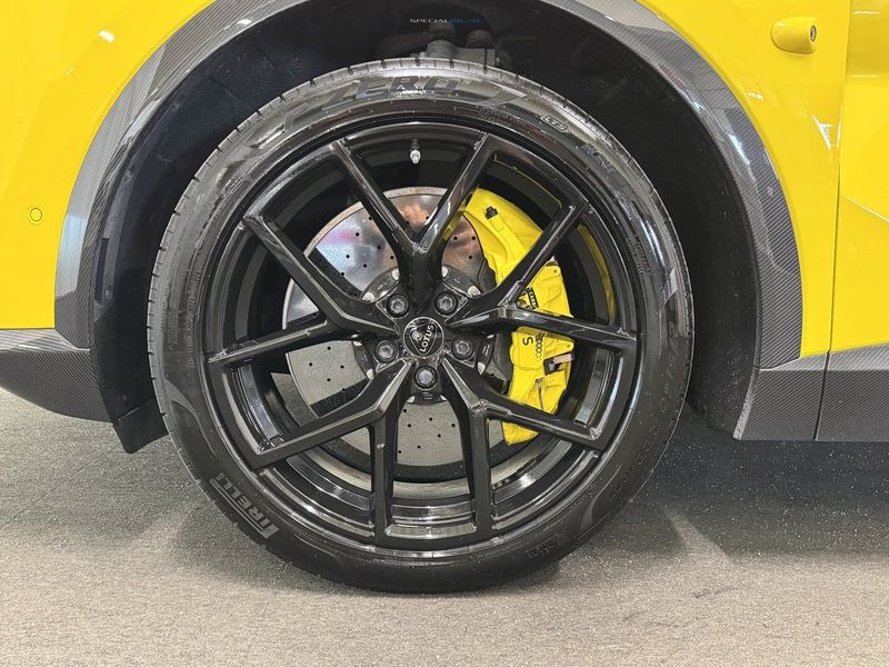 Lotus Eletre bild 24
