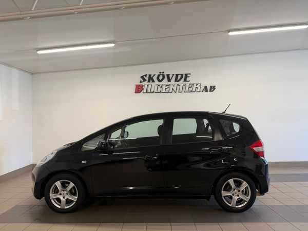 Honda Jazz 1.2 i-VTEC 11.000Mil/AC/Nyservad/Sommar&Vinterhjul - 2012