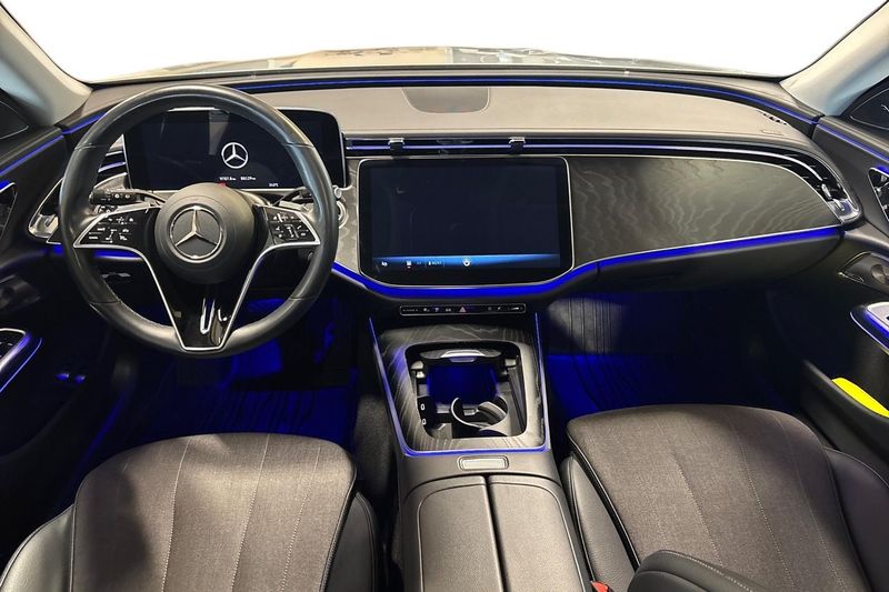 Mercedes E300 bild 13