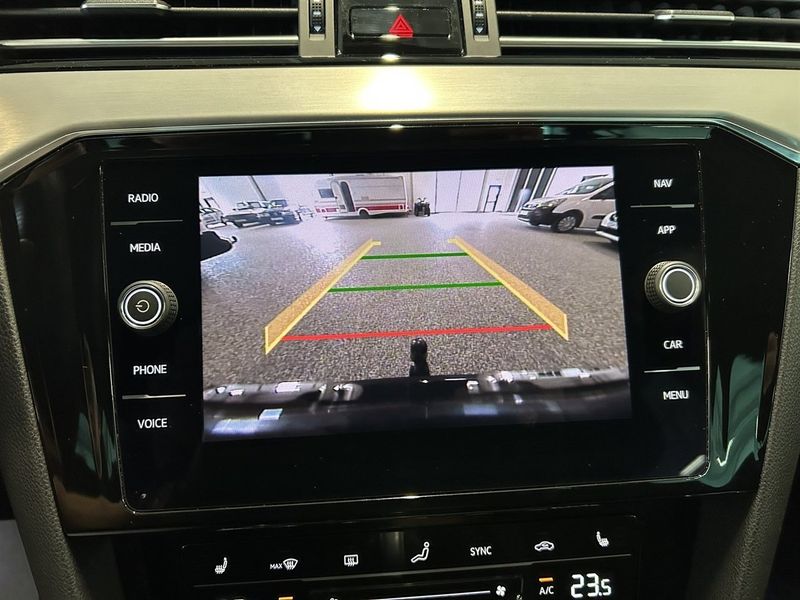 Volkswagen Passat bild 22