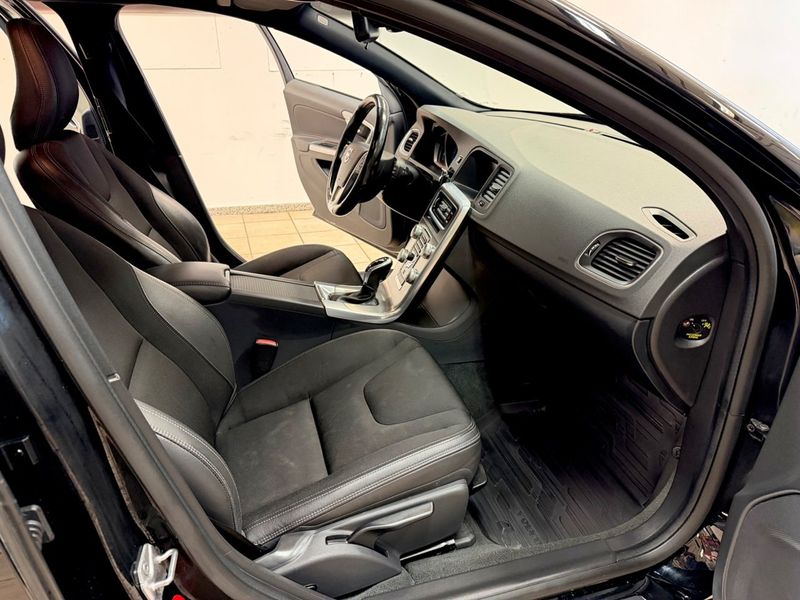 Volvo V60 bild 12