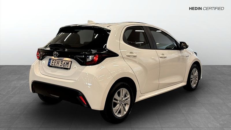 Toyota Yaris bild 2