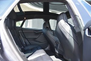 Tesla Model S bild 11