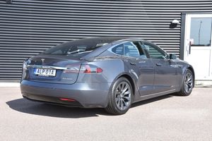 Tesla Model S bild 6