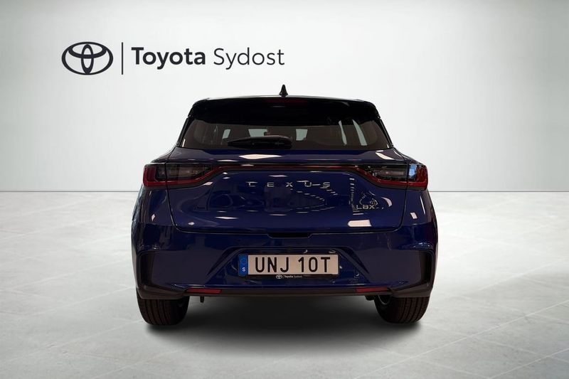 Lexus LBX bild 4
