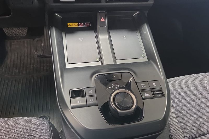 Toyota bZ4X Touring bild 10