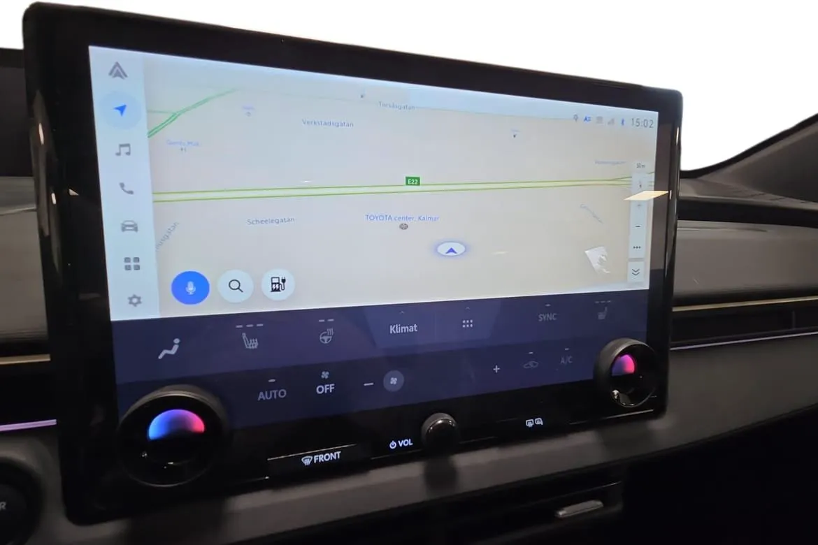 Vehicle image 7