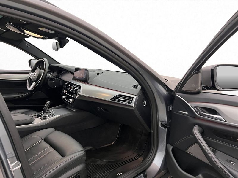 BMW 520 bild 30