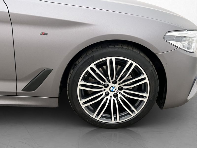 BMW 520 bild 37