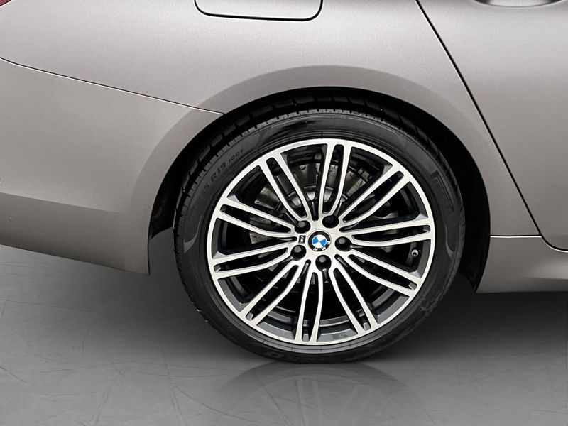 BMW 520 bild 36