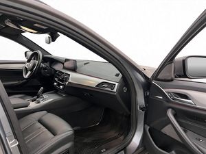 BMW 520 bild 25