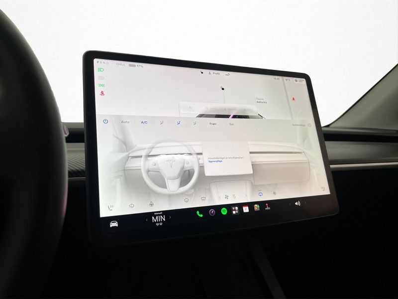 Tesla Model Y bild 15