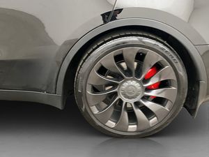 Tesla Model Y bild 25