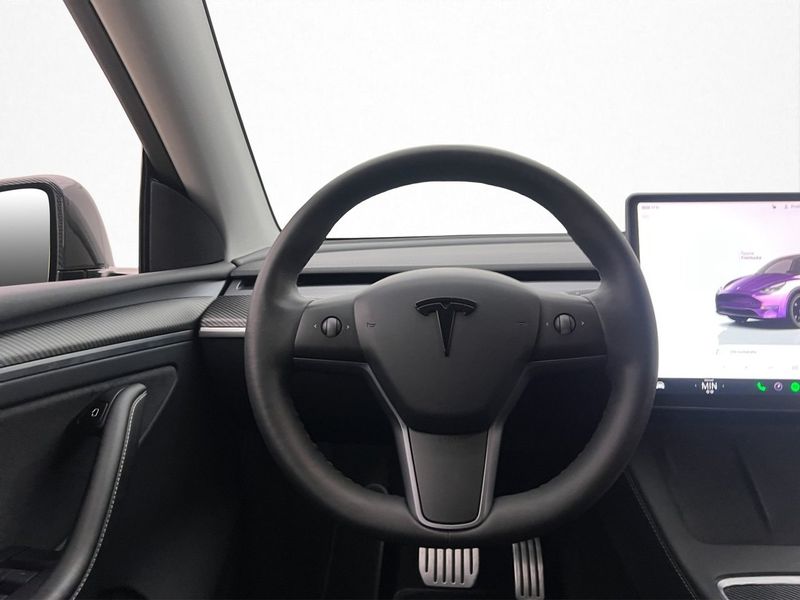Tesla Model Y bild 12