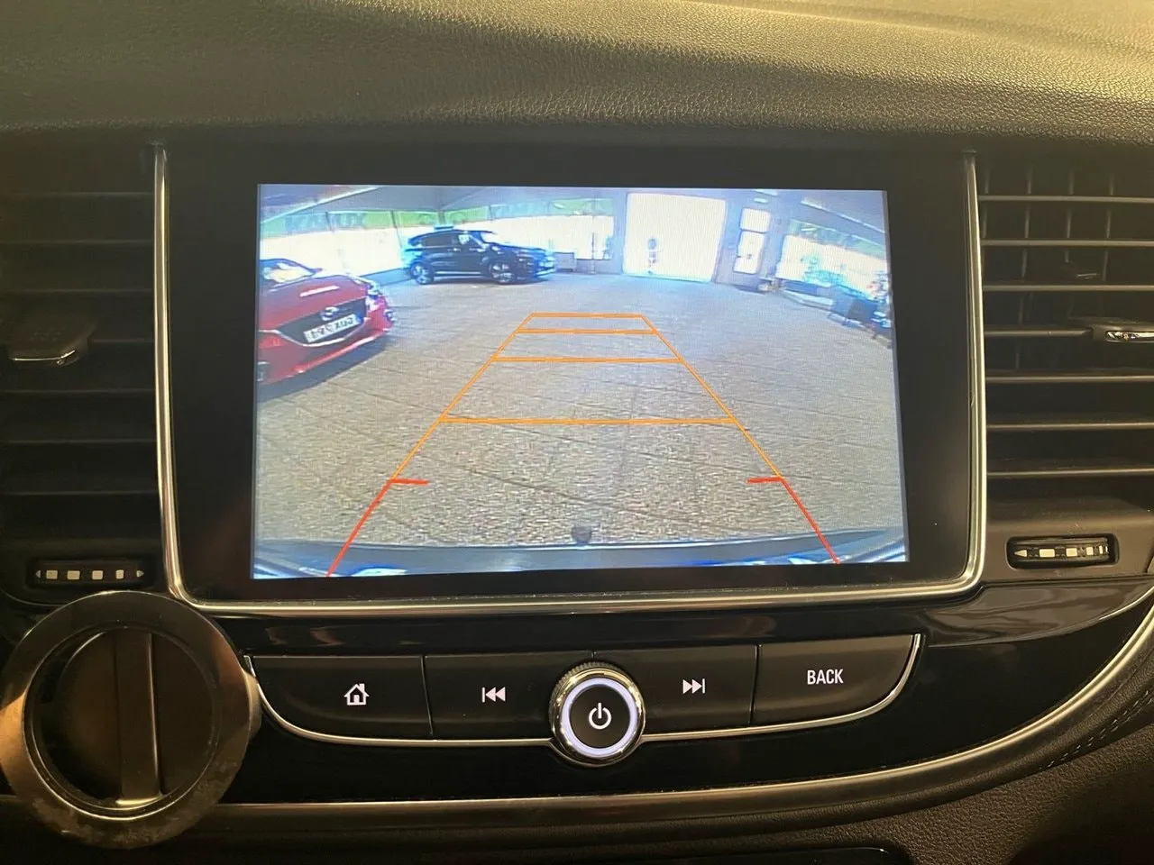 Vehicle image 17