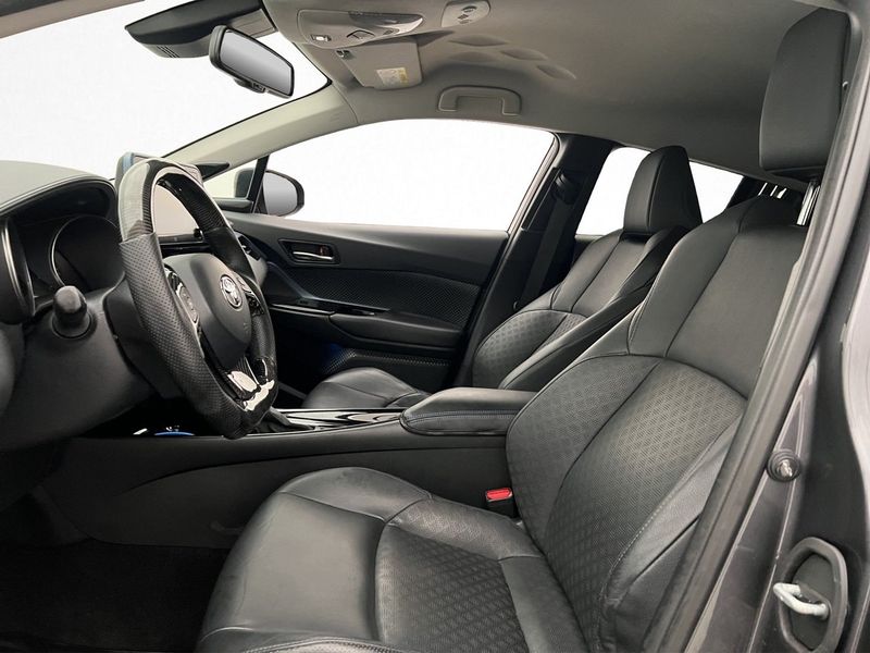 Toyota C-HR bild 11