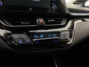 Toyota C-HR bild 23