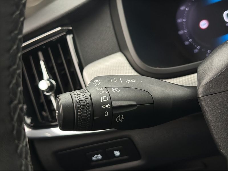 Volvo V90 bild 16