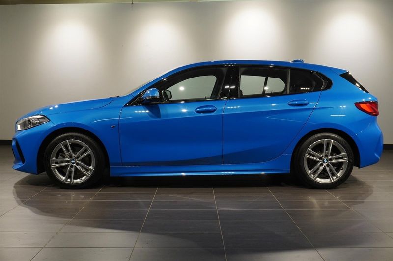 BMW 118 bild 2