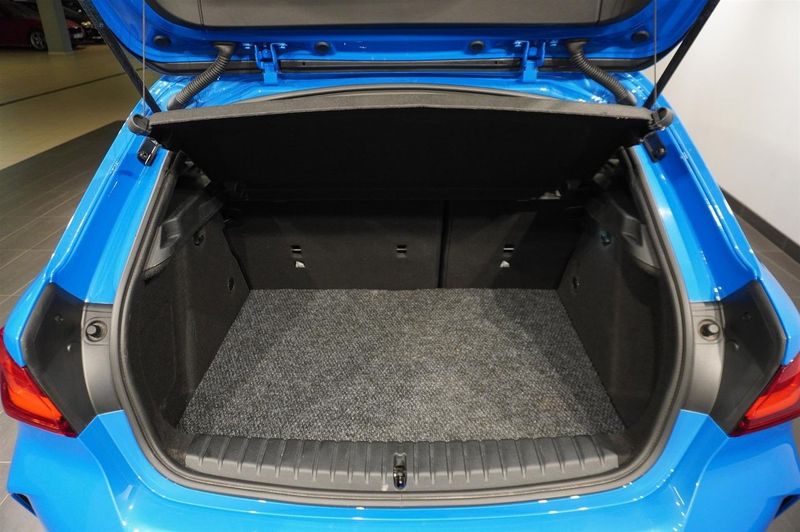 BMW 118 bild 6