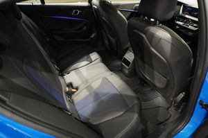 BMW 118 bild 8