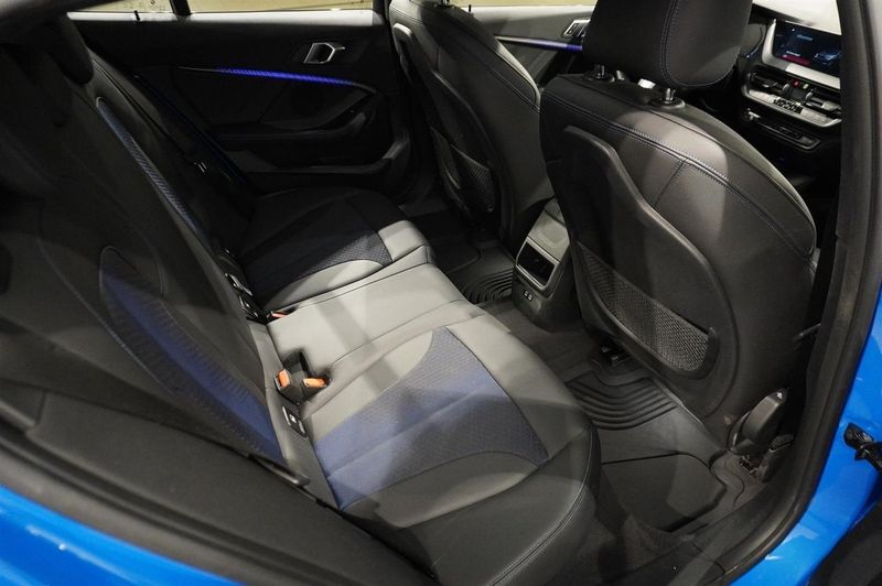 BMW 118 bild 8