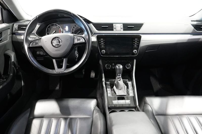 Skoda Superb bild 7