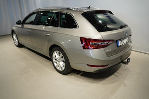 Skoda Superb bild 10