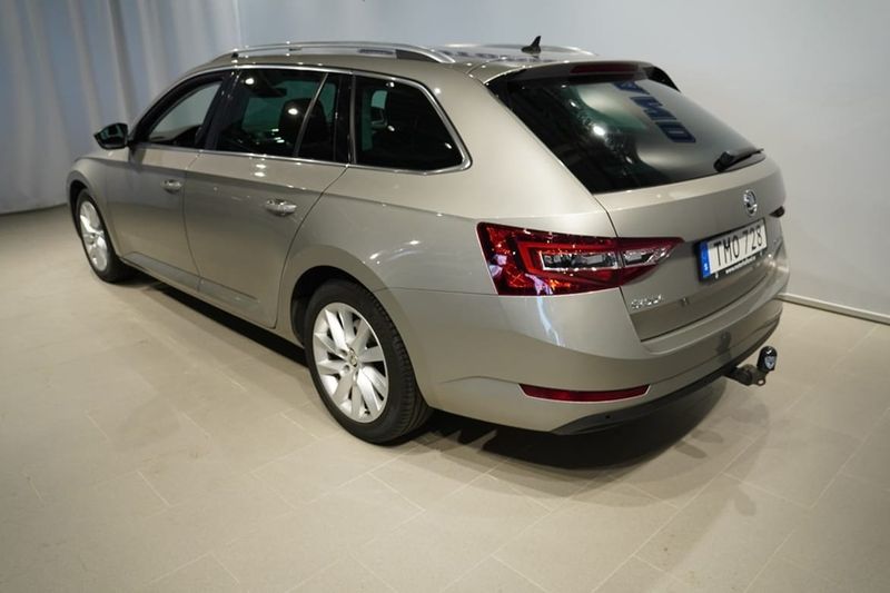 Skoda Superb bild 10