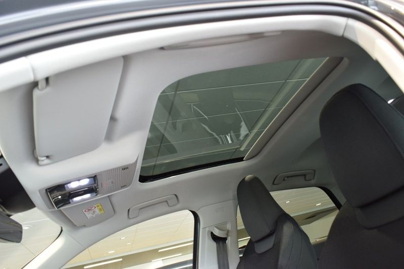 Audi Q3 bild 8
