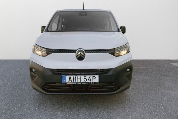 Citroen Berlingo Crew Cab L2 130 Aut/Crew cab 5 Sits/Drag/Värmare/Omg leverans - 2026