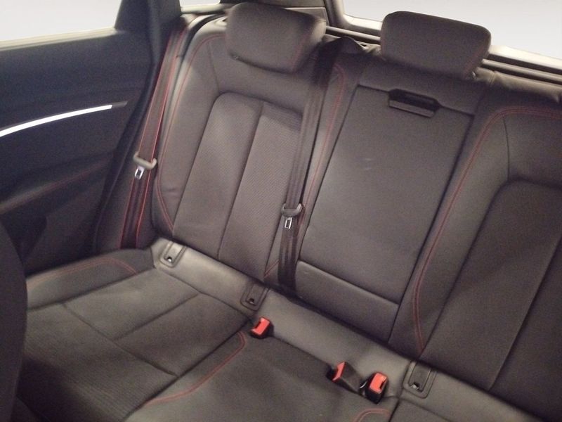 Audi Q8 bild 13