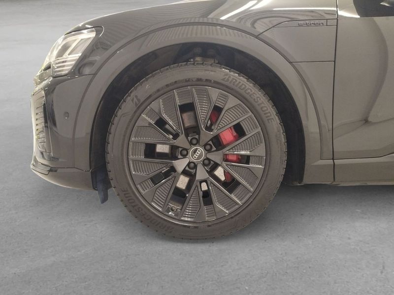 Audi Q8 bild 8
