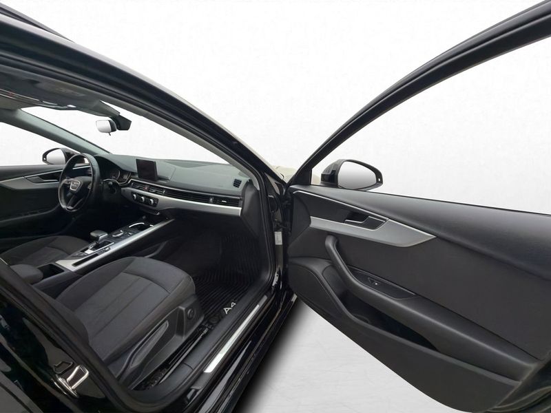Audi A4 bild 26
